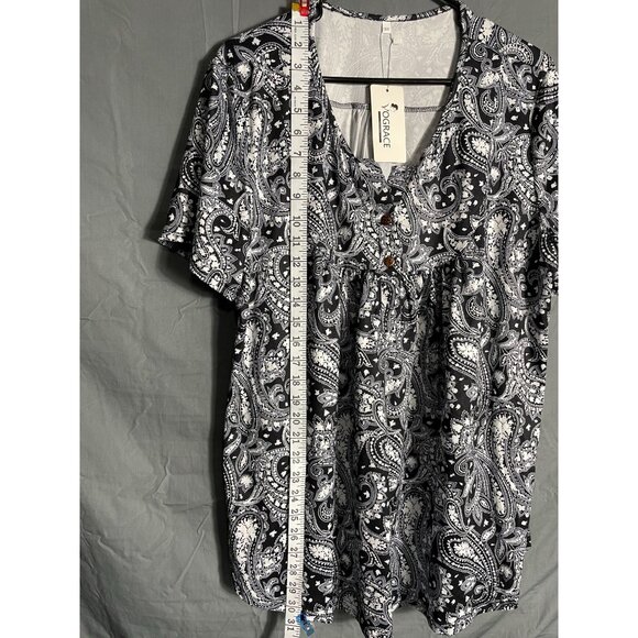 NEW Vogue & Grace Vograce Paisley Top Plus Size 18w Womens Short Sleeve Shirt - Picture 2 of 8